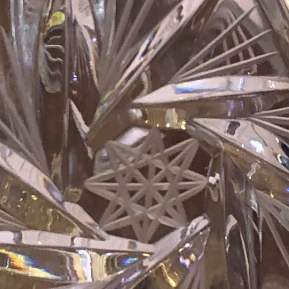 Vintage Bohemian Pinwheel Crystal Decanter. Like New. - Picture 2 of 7